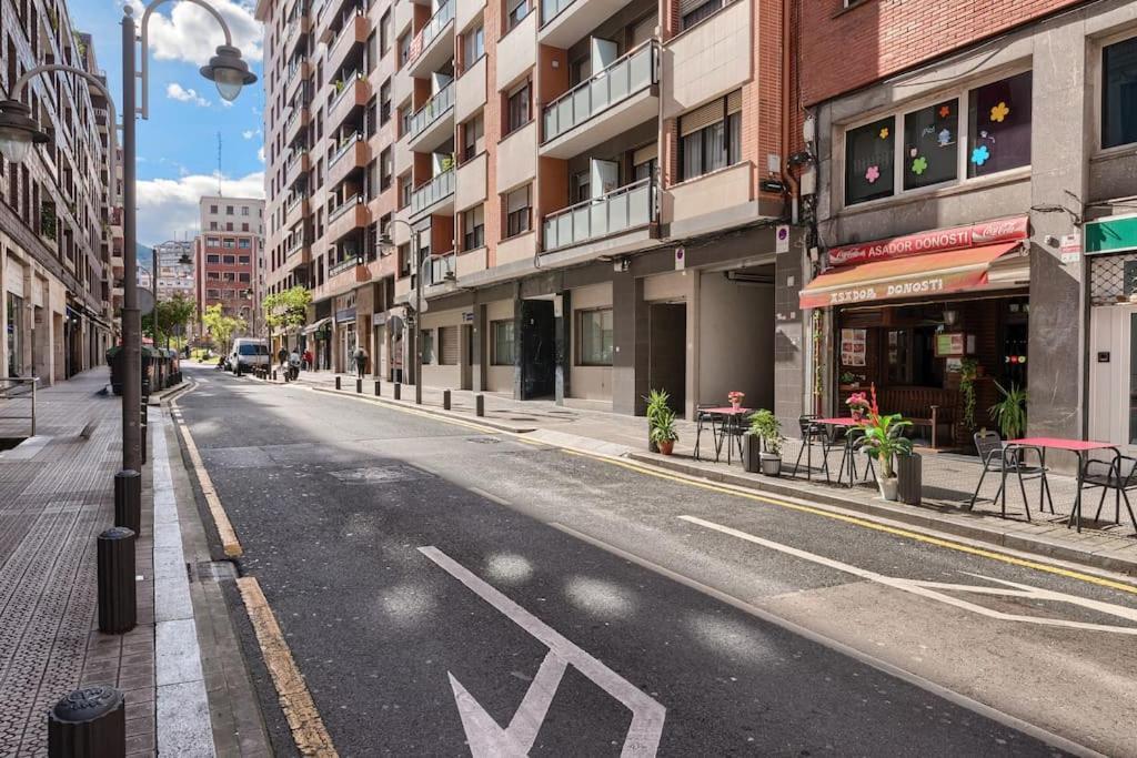 San Mames Football & Parking Bilbao Exteriér fotografie