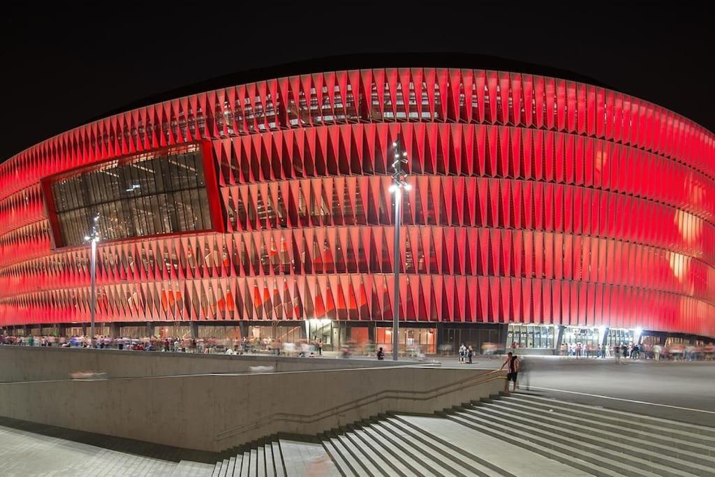 San Mames Football & Parking Bilbao Exteriér fotografie